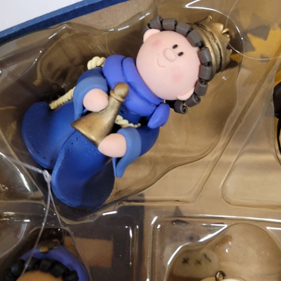 Nativity Christmas Set 7 Clay Figure Ornaments BAF 2004 Felt Box Manger - Picture 6 of 9